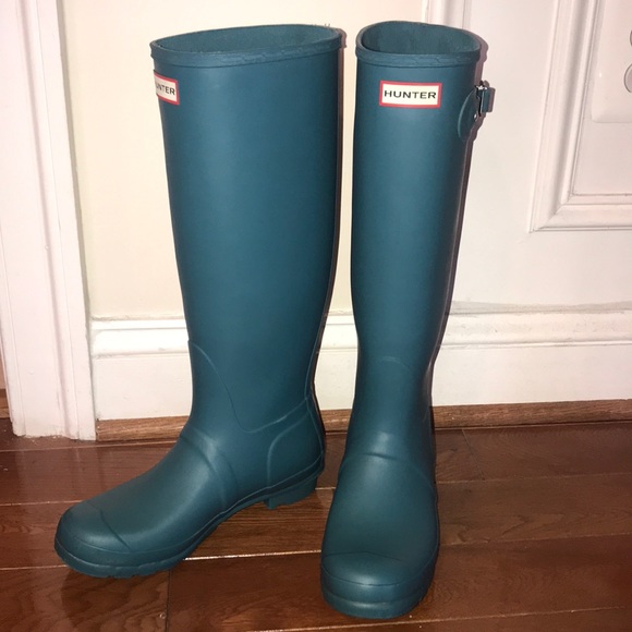 Hunter Rain Boots—Tall Teal Matte, practically NEW - Picture 2 of 4